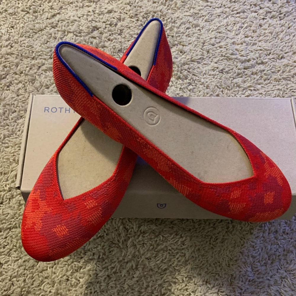 Rothys Red Botanicamo BNIB